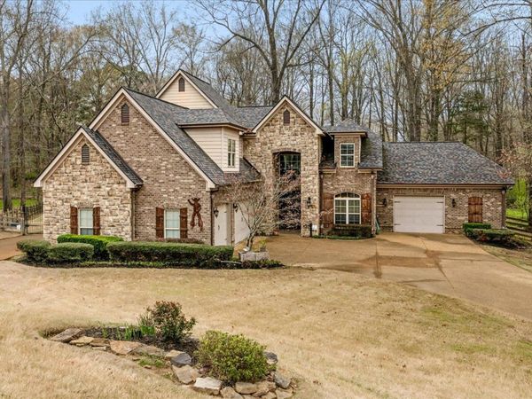 40 AMESBURY CV, Unicorp/Eads, TN 38028