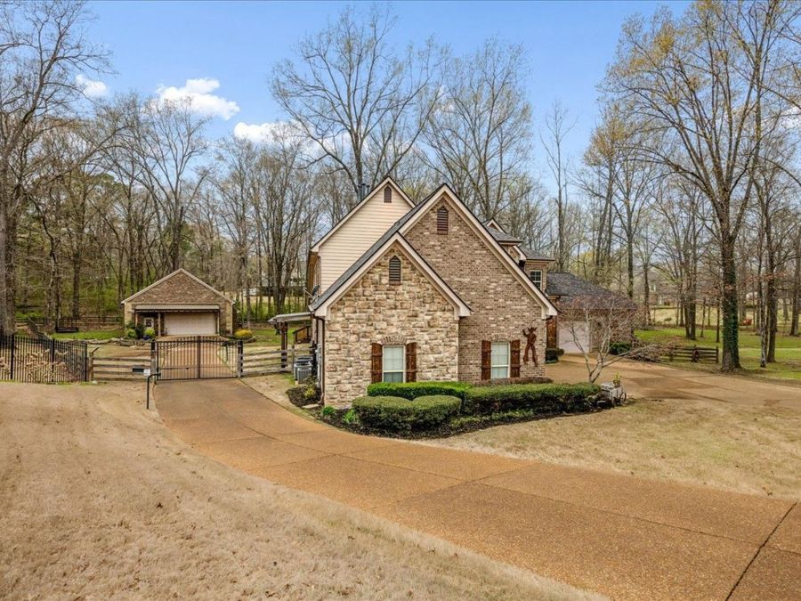 Property Image 6