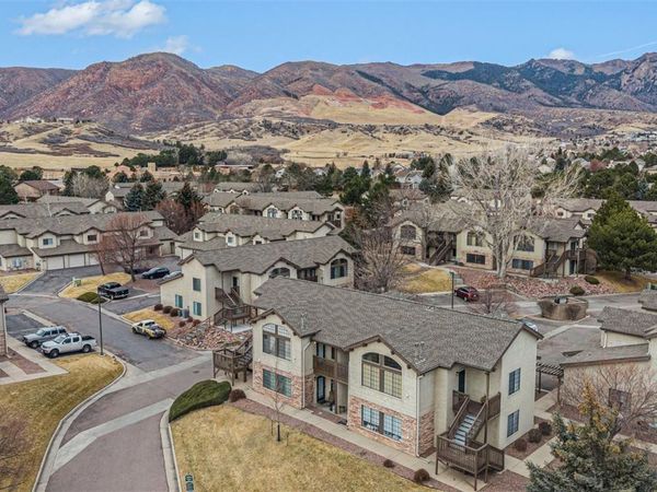 2112 Denton Grove, Unit 202, Colorado Springs, CO 80919