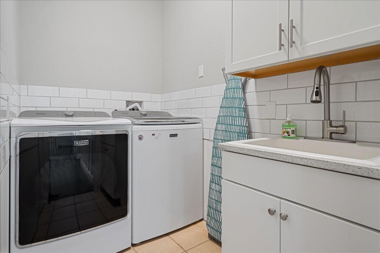 4615 4th Avenue Drive E, Bradenton, FL 34208 Photo