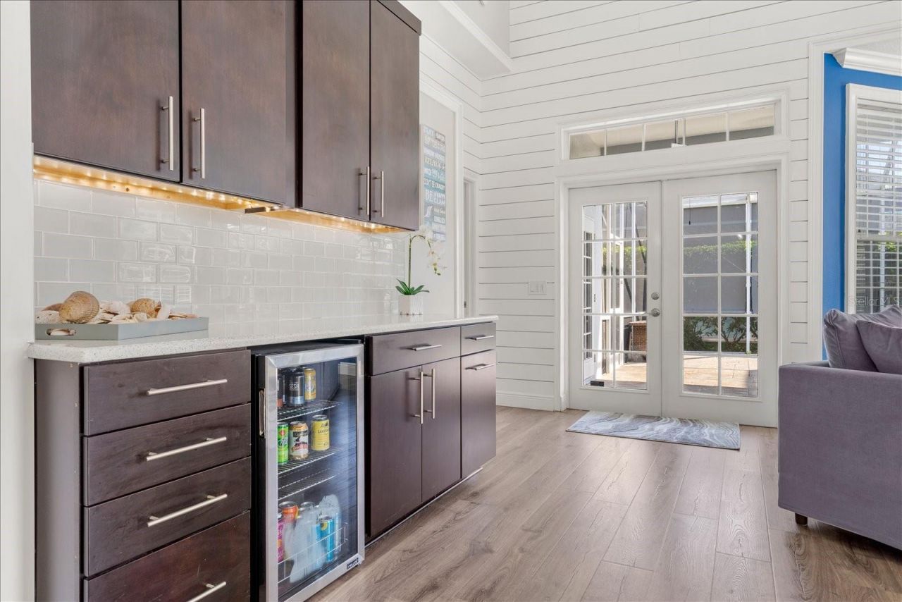 4615 4th Avenue Drive E, Bradenton, FL 34208 Photo