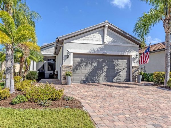 13858 CAMPOLEONE STREET , VENICE, FL 34293