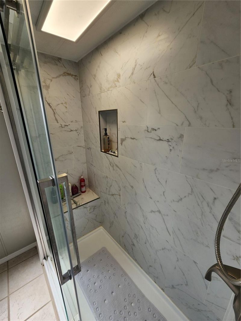 808 53rd Avenue E, Unit 256, Bradenton, FL 34203 Photo