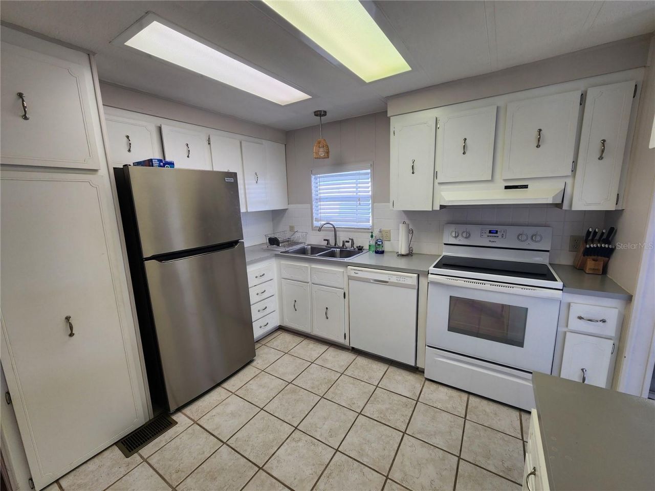 808 53rd Avenue E, Unit 256, Bradenton, FL 34203 Photo