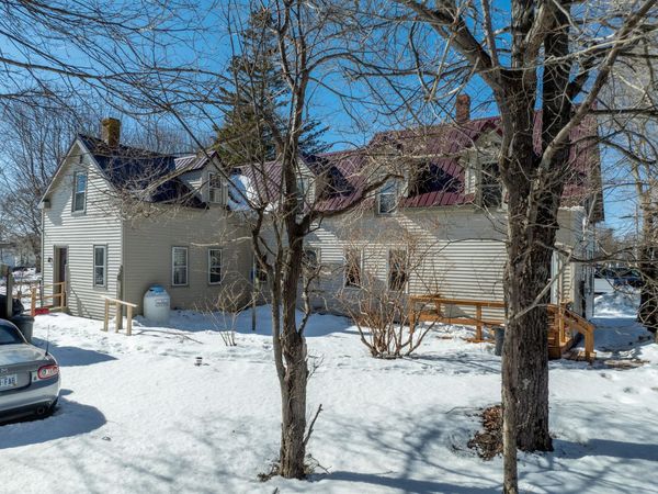 4 Stevens Avenue, Unit 2, Eastport, ME 04631