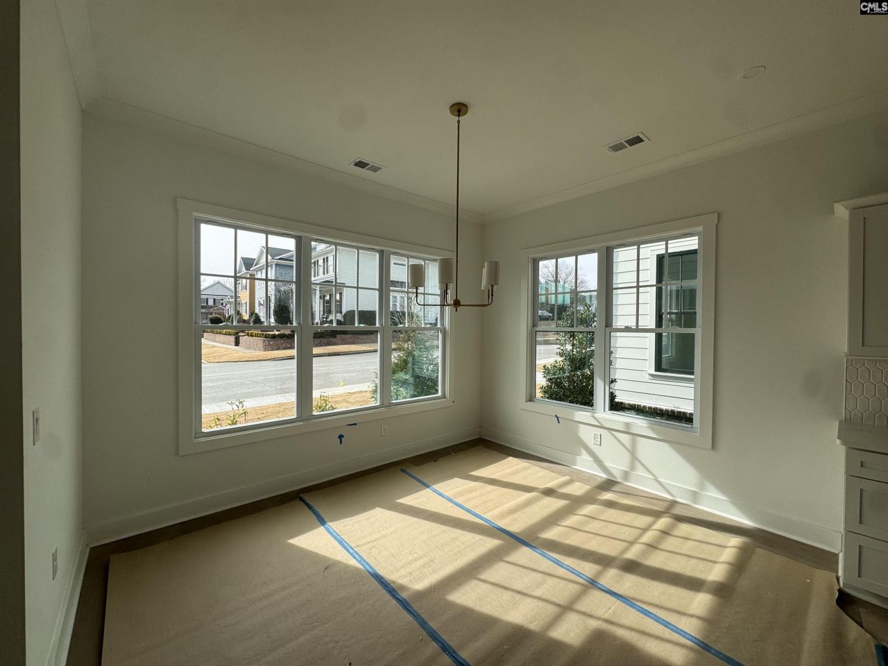 773 Long Pointe Lane  Photo 4