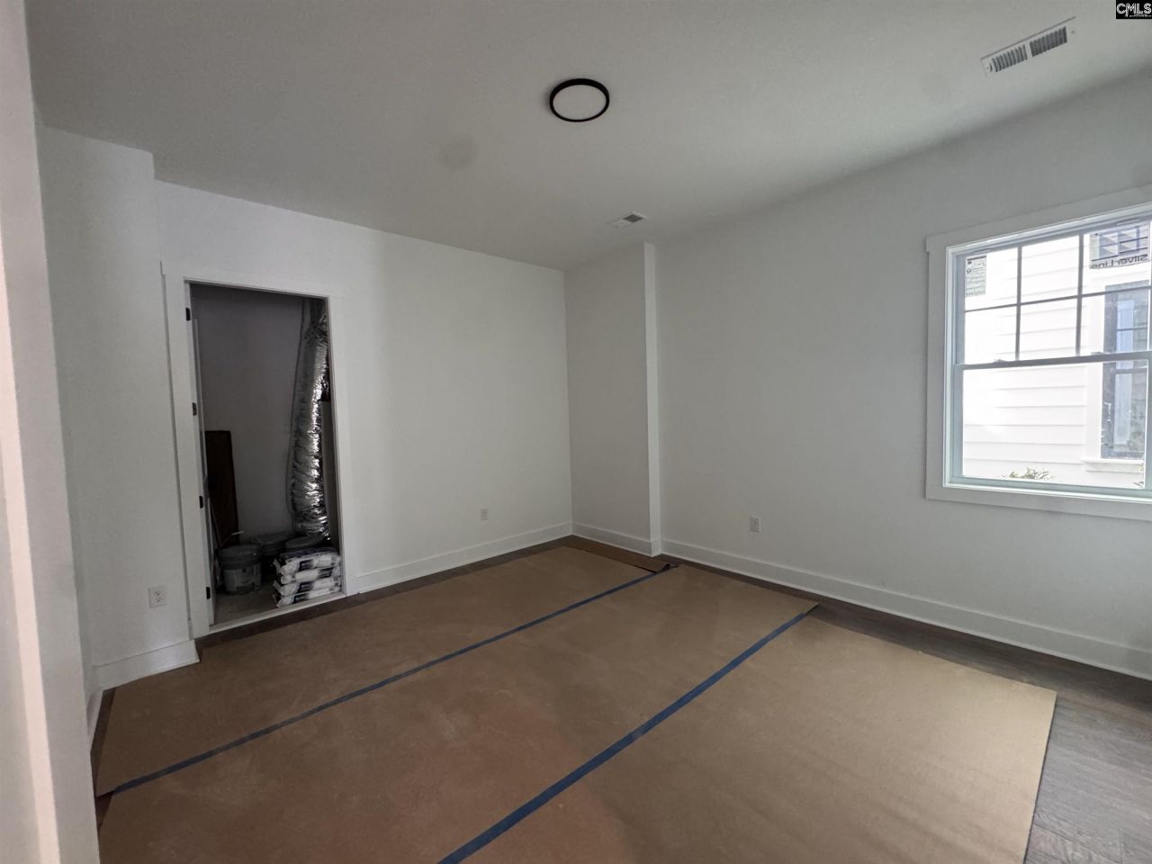 773 Long Pointe Lane  Photo 6