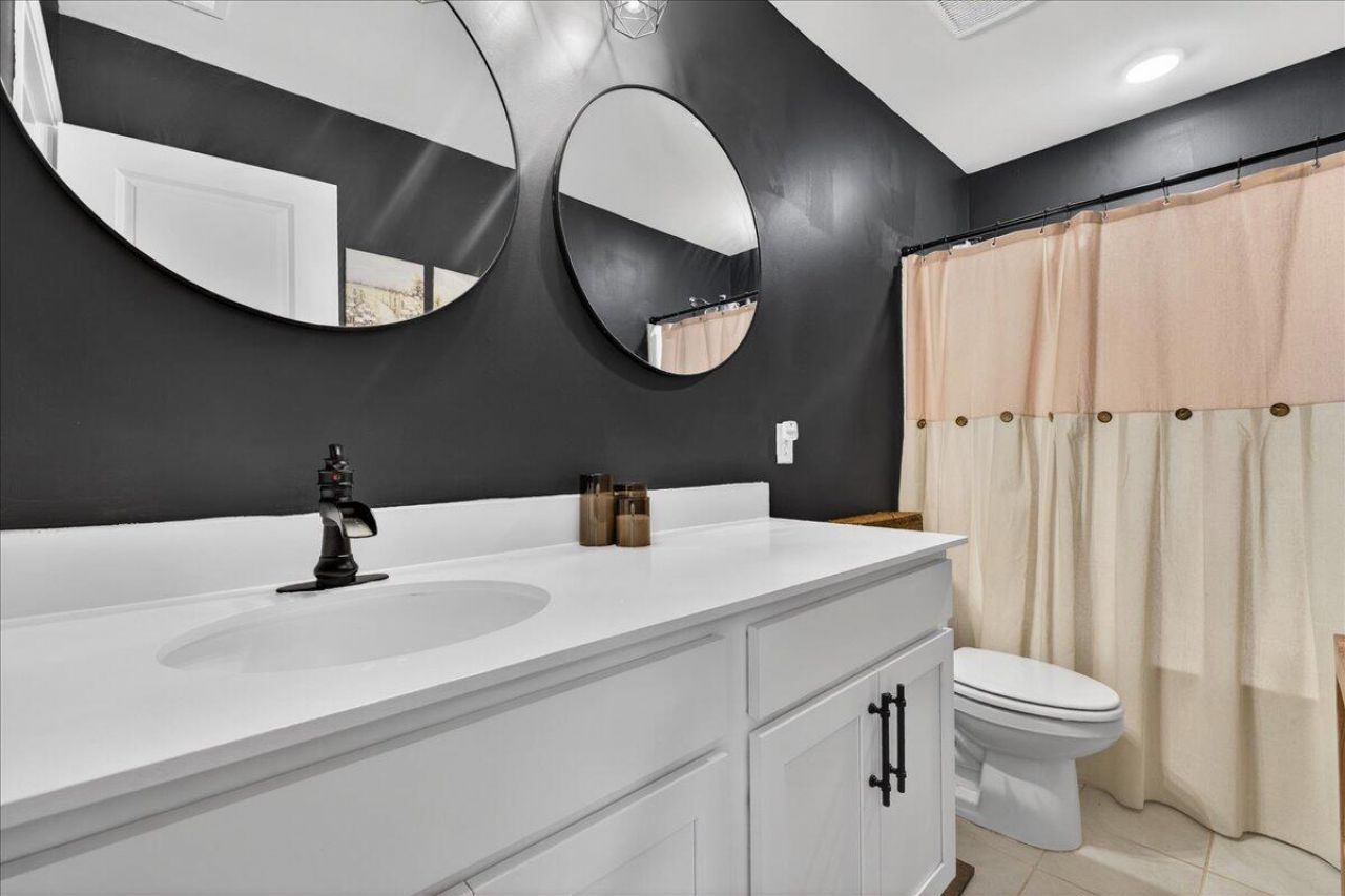 135 Lucca Drive Photo 21