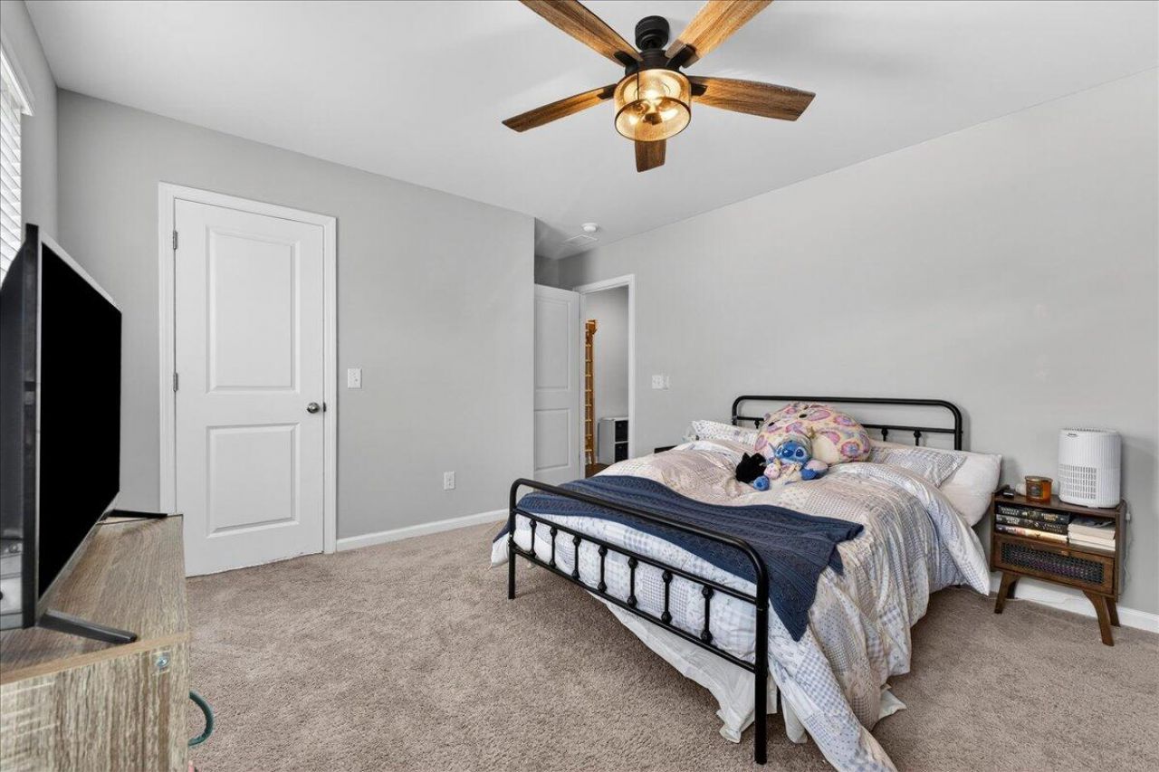 135 Lucca Drive Photo 23