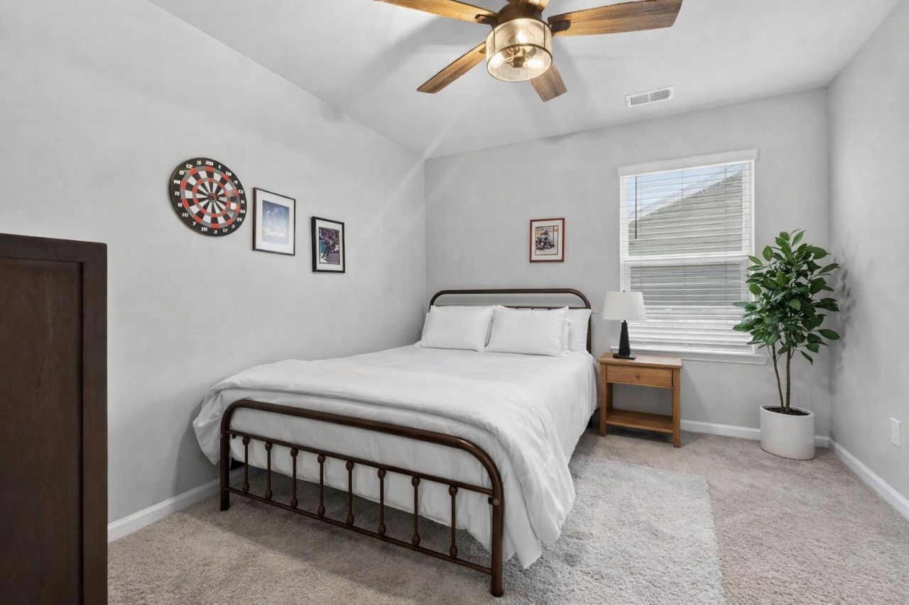 135 Lucca Drive Photo 25