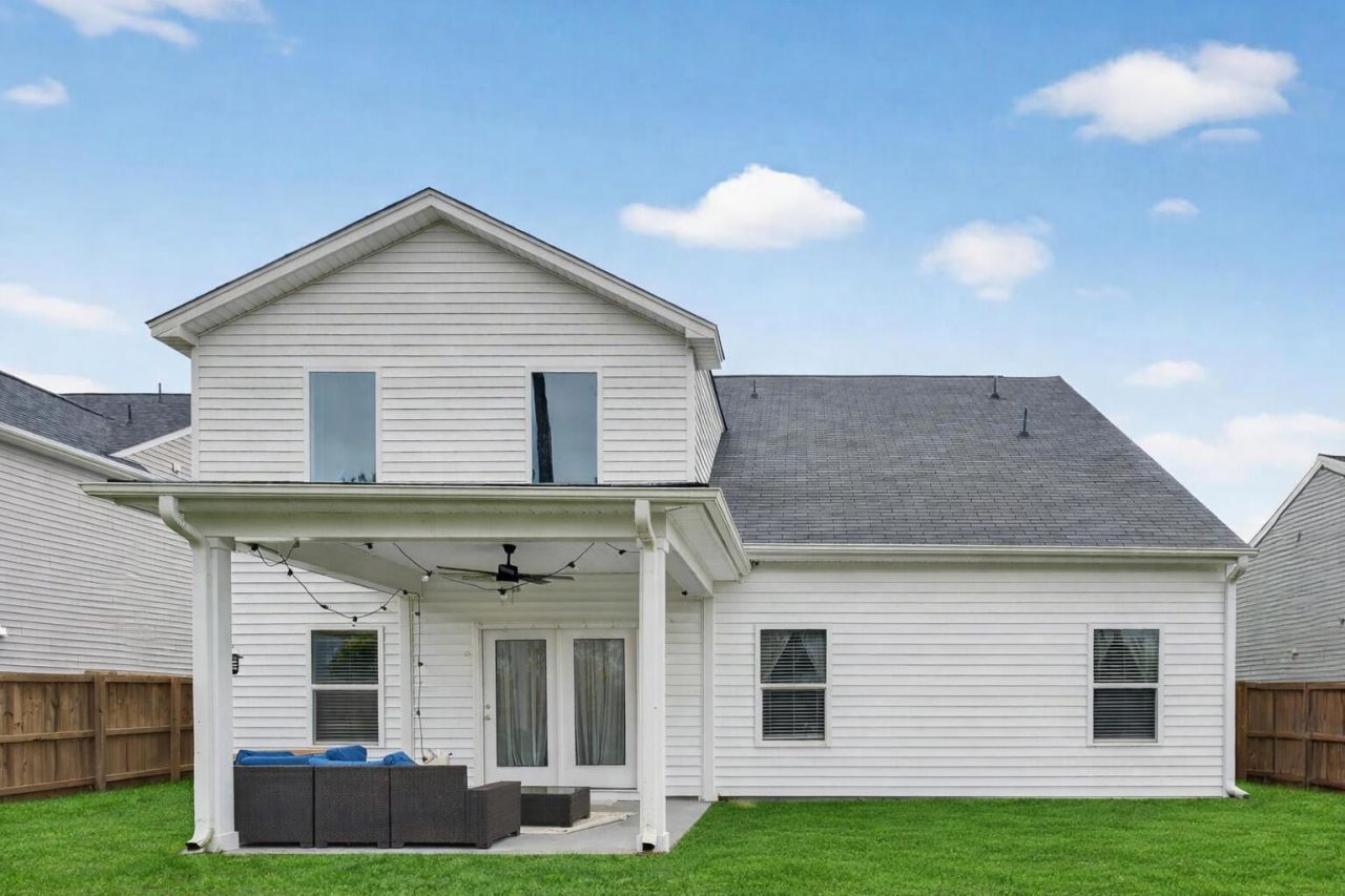 135 Lucca Drive Photo 32