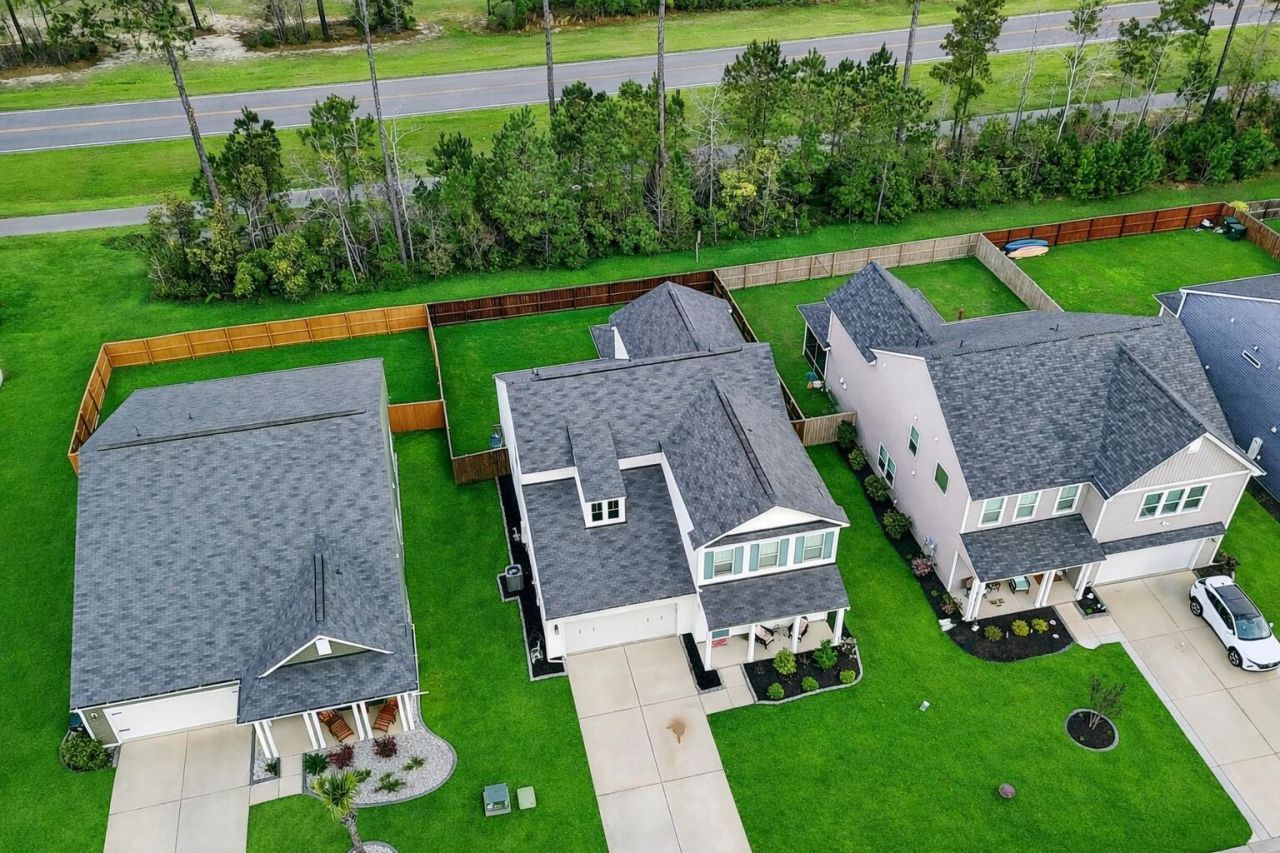 135 Lucca Drive Photo 33