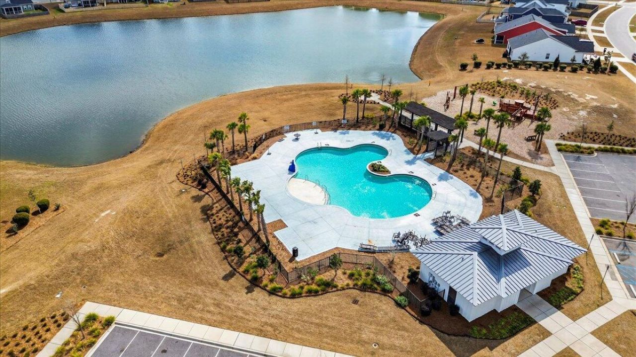 135 Lucca Drive Photo 35