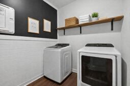 135 Lucca Drive photo 4