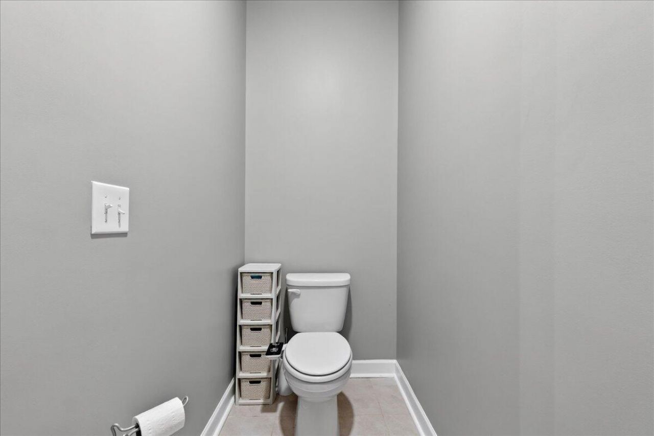135 Lucca Drive Photo 9