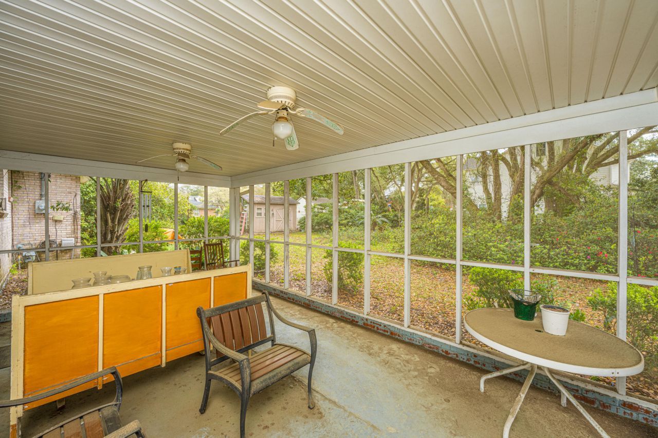 783 Fort Johnson Road Photo 23