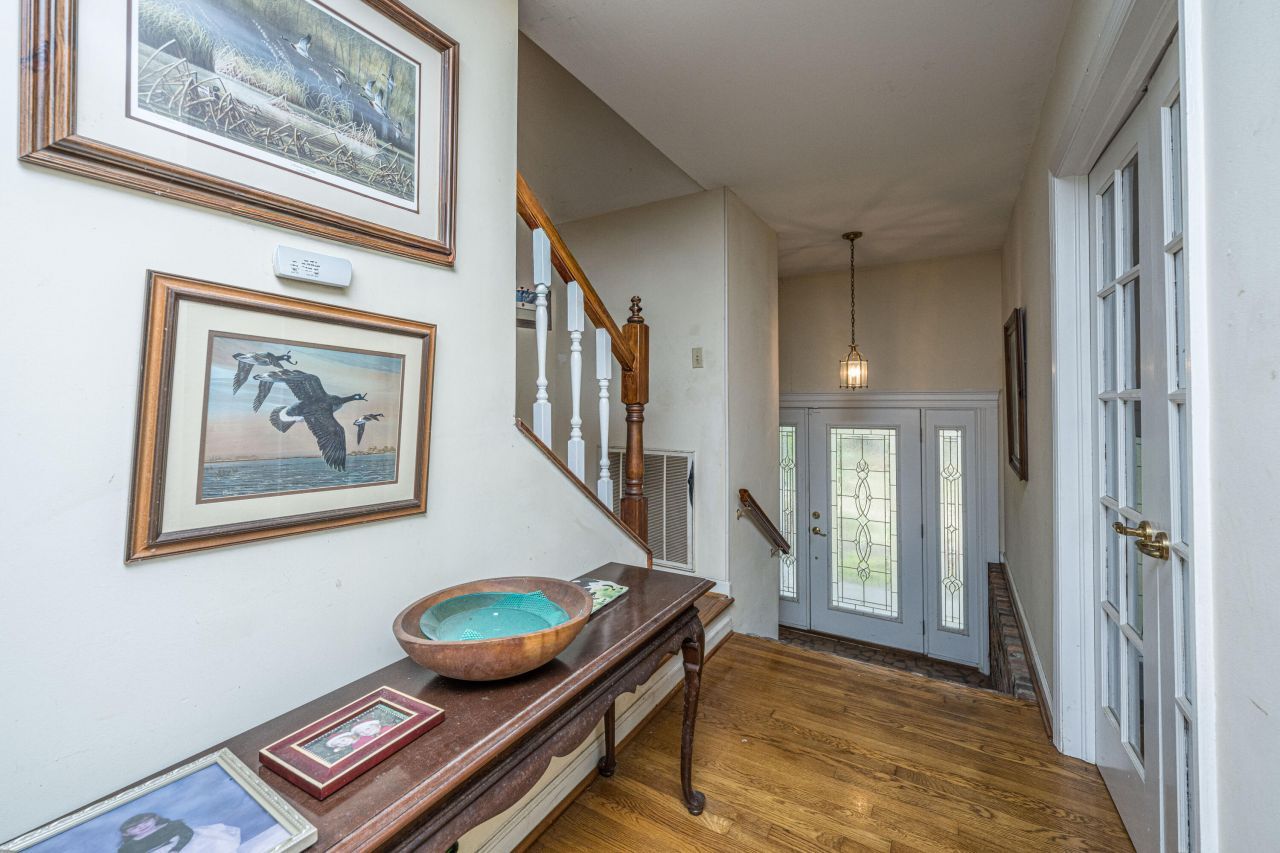 783 Fort Johnson Road Photo 6