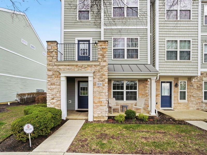 5920 Passage Creek Drive, Unit 1706, Dublin, OH 43016 Photo 1