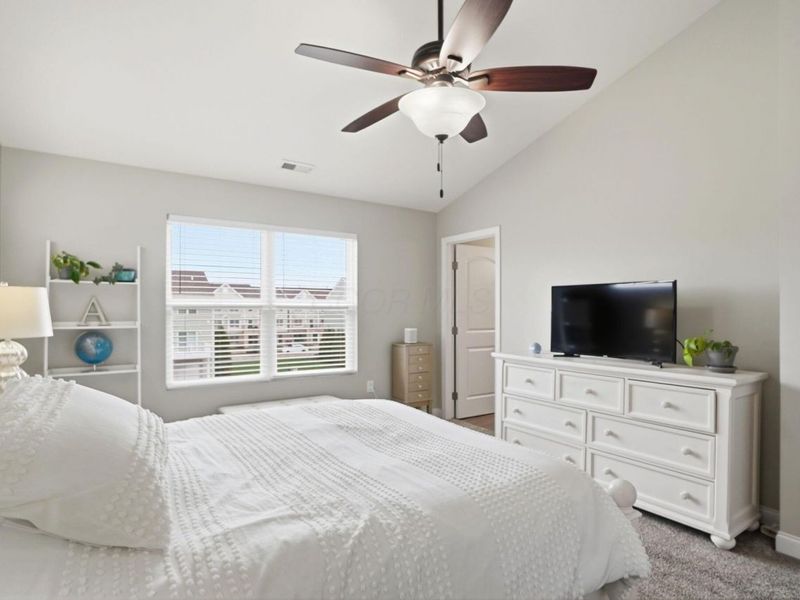 5920 Passage Creek Drive, Unit 1706, Dublin, OH 43016 Photo 10