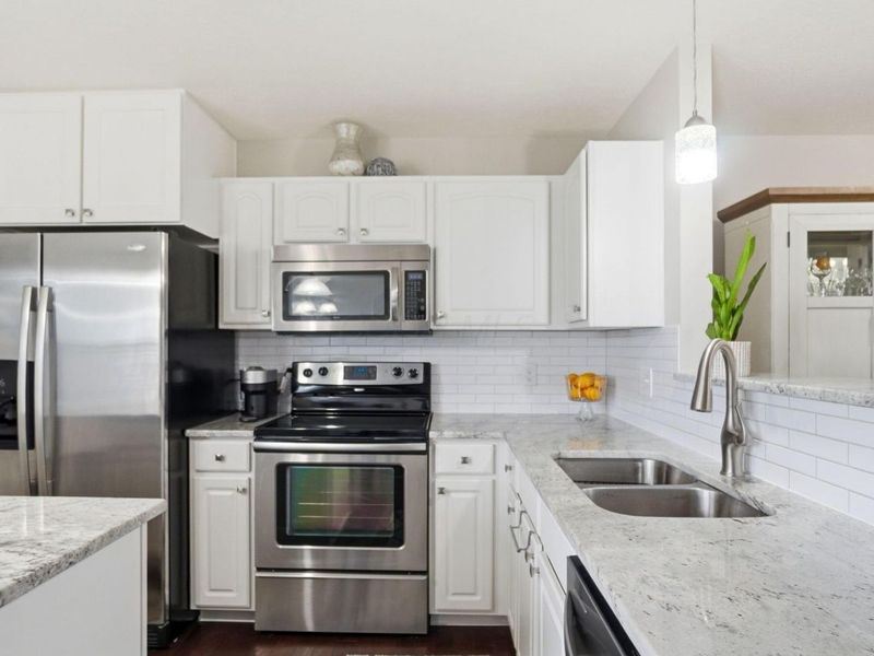 5920 Passage Creek Drive, Unit 1706, Dublin, OH 43016 Photo 32