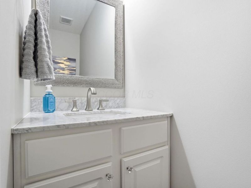 5920 Passage Creek Drive, Unit 1706, Dublin, OH 43016 Photo 38