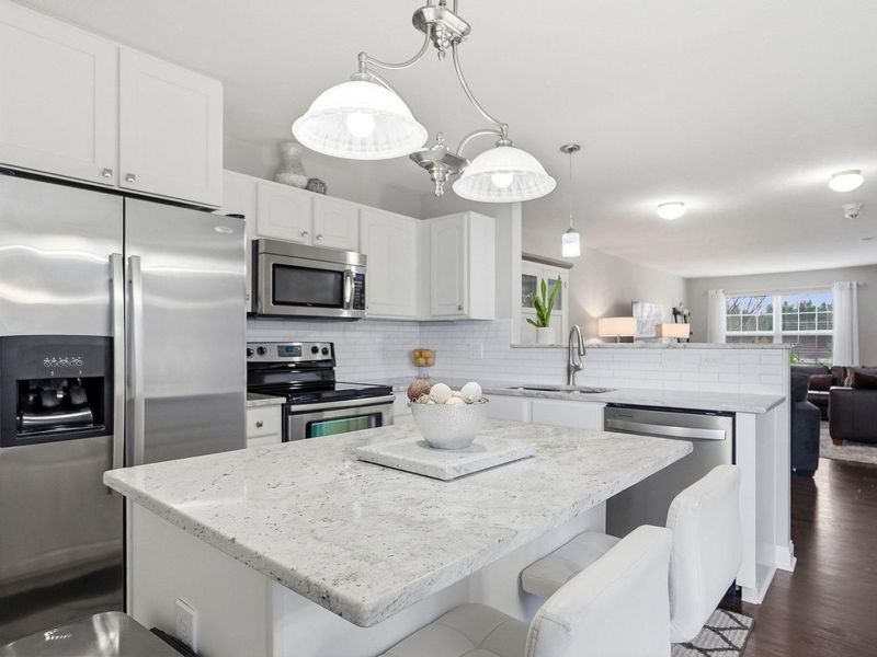 5920 Passage Creek Drive, Unit 1706, Dublin, OH 43016 Photo 5