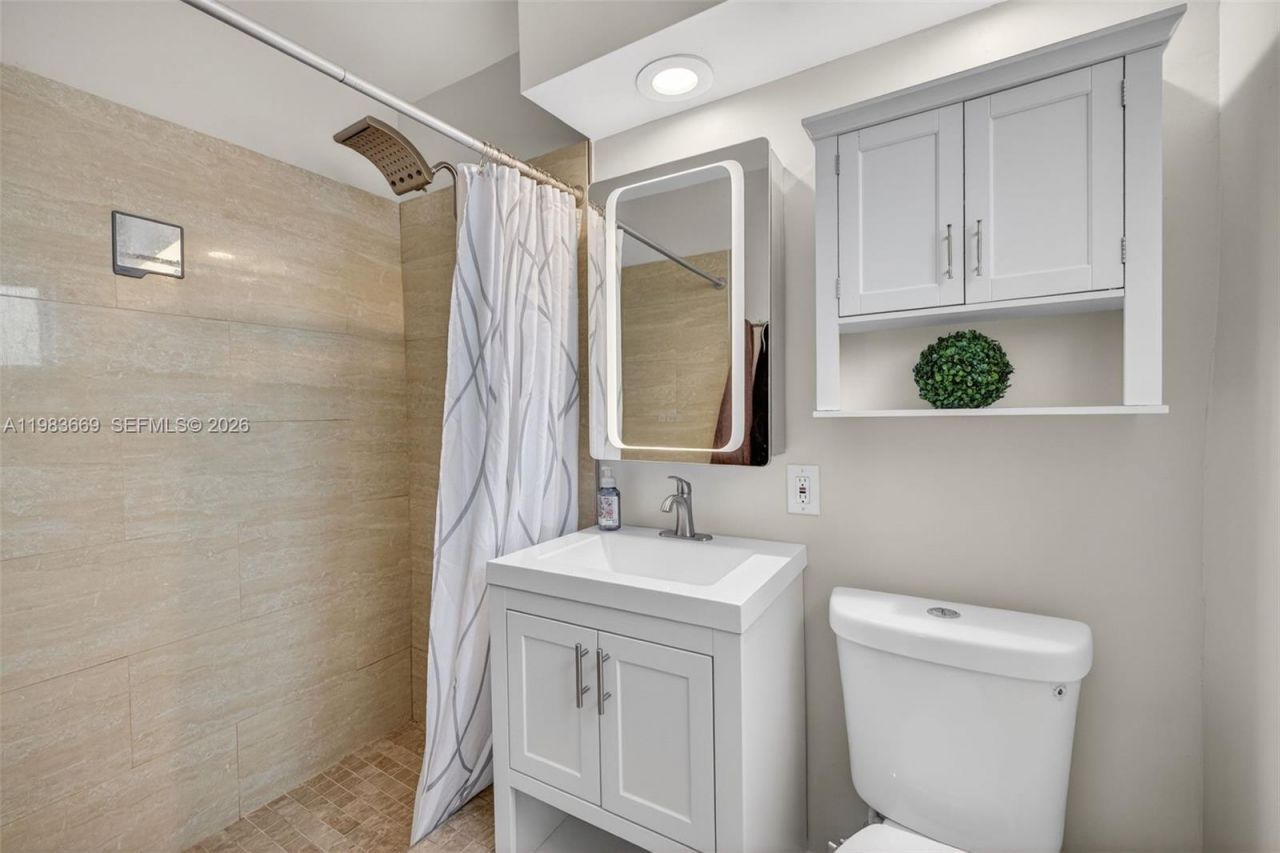 1401 NW 46th St, Fort Lauderdale, FL 33309 Photo