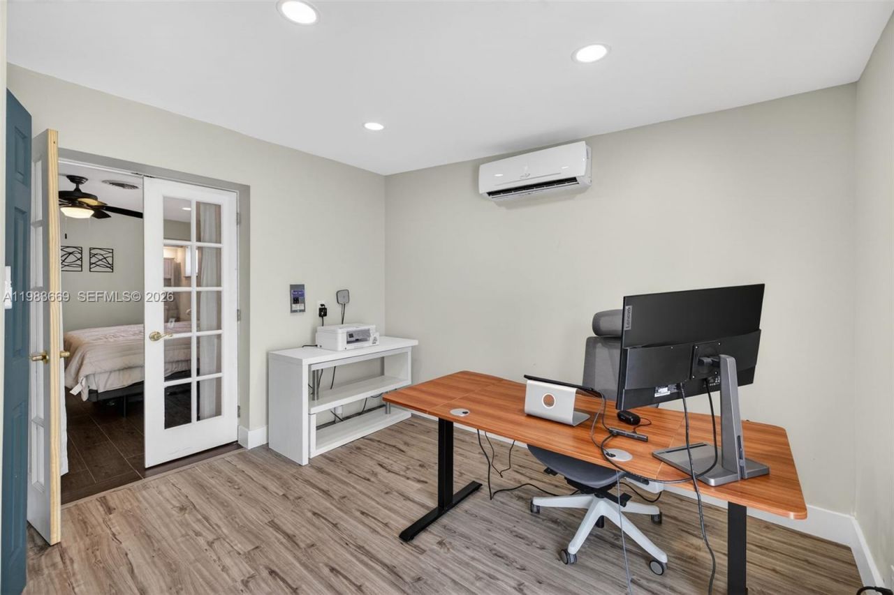 1401 NW 46th St, Fort Lauderdale, FL 33309 Photo