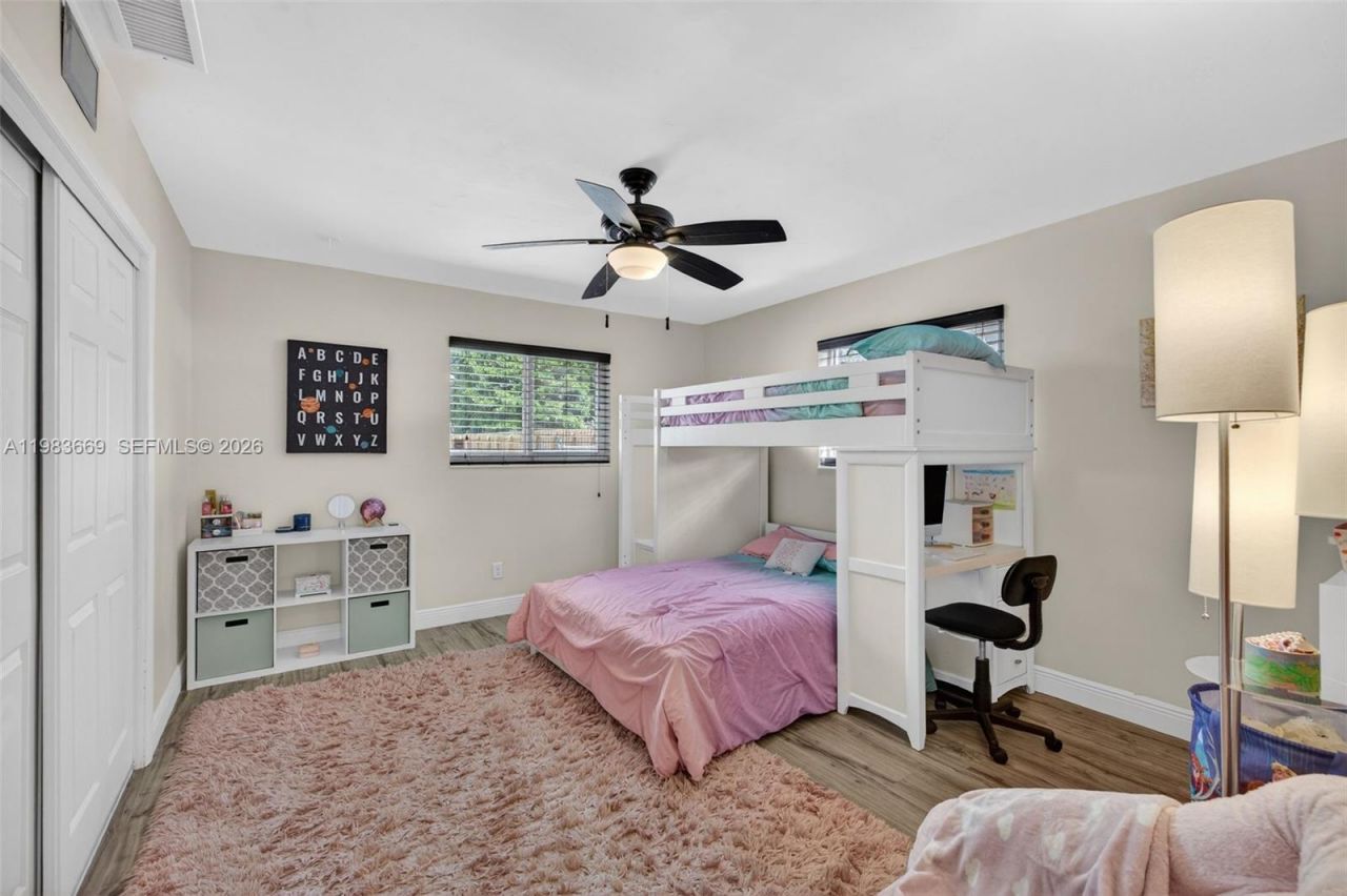 1401 NW 46th St, Fort Lauderdale, FL 33309 Photo