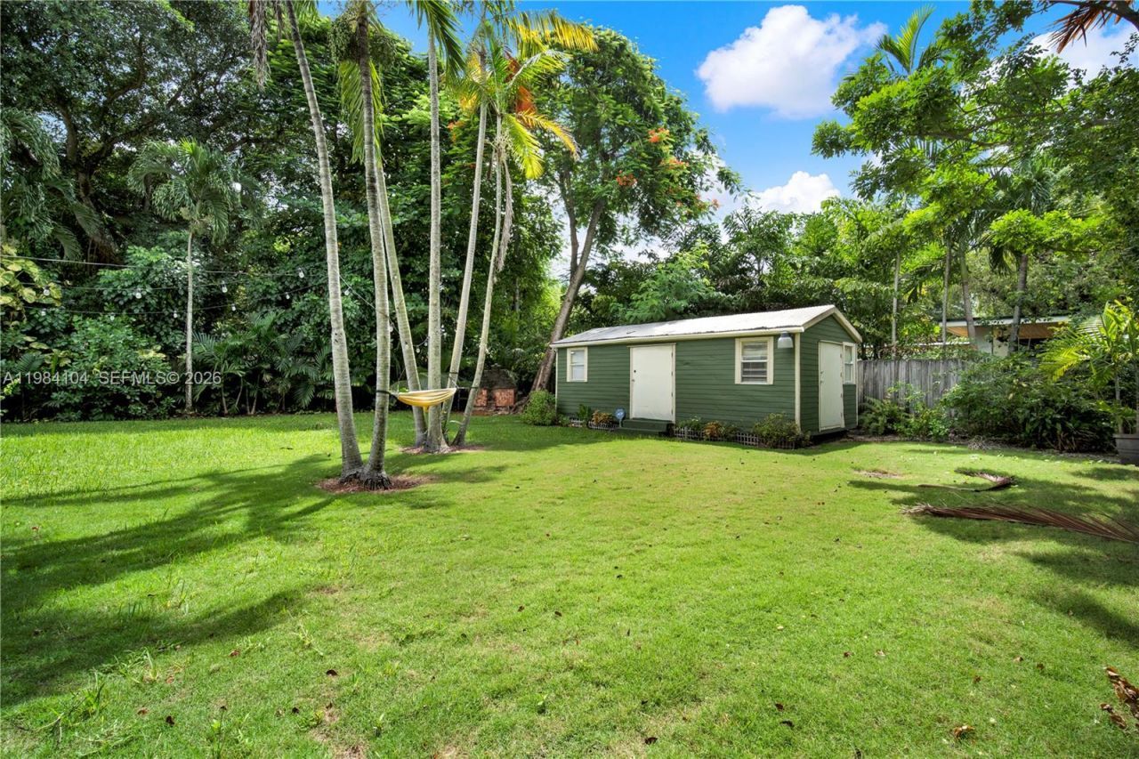 6400 SW 62nd Ct, South Miami, FL 33143 Photo