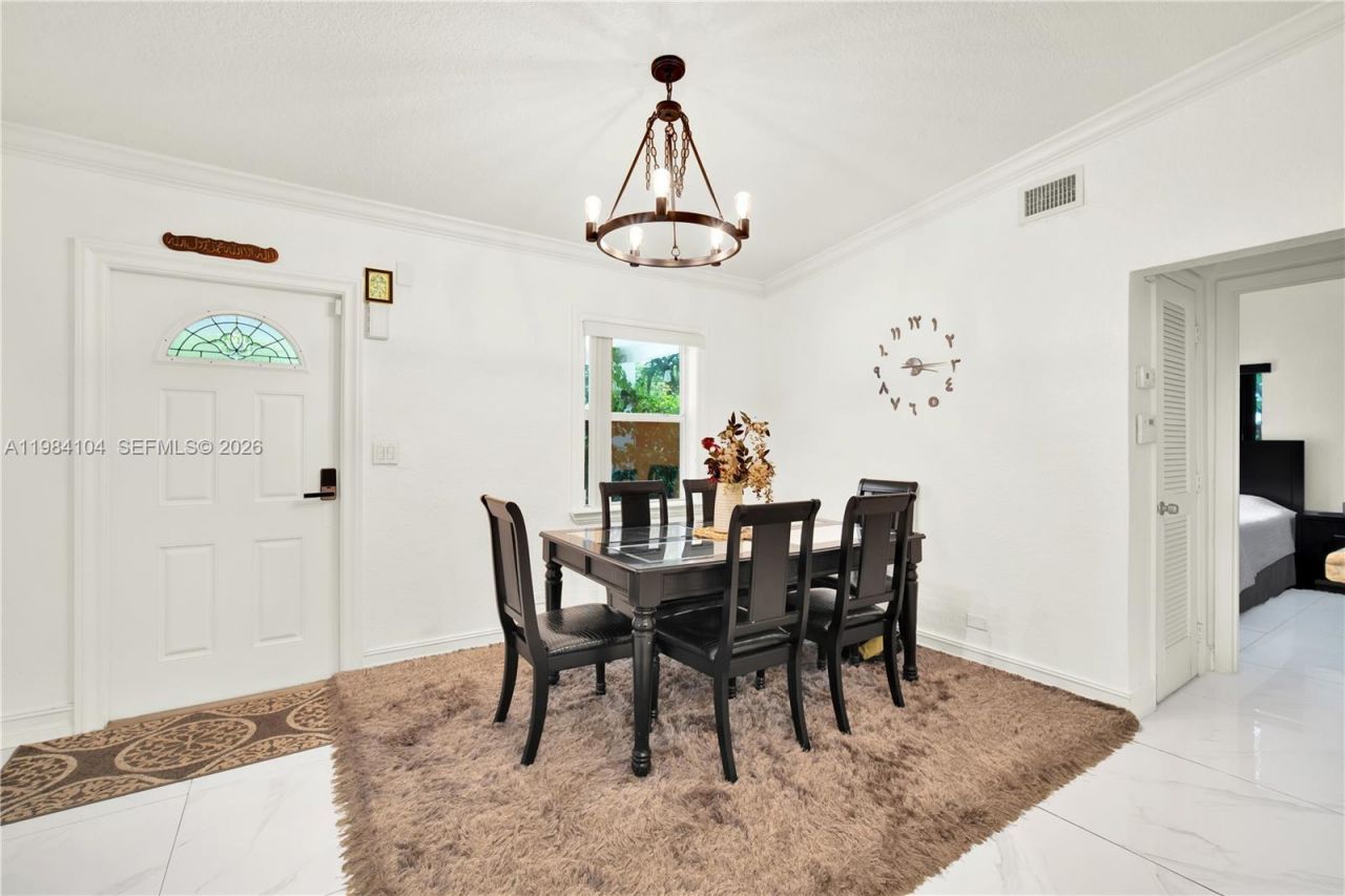 6400 SW 62nd Ct, South Miami, FL 33143 Photo