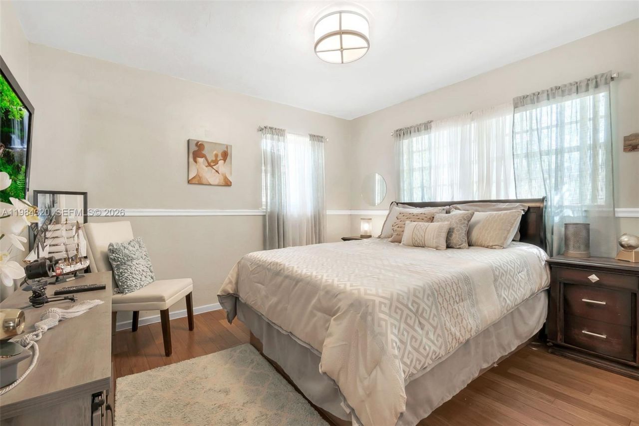 1224 NW 18th St, Fort Lauderdale, FL 33311 Photo