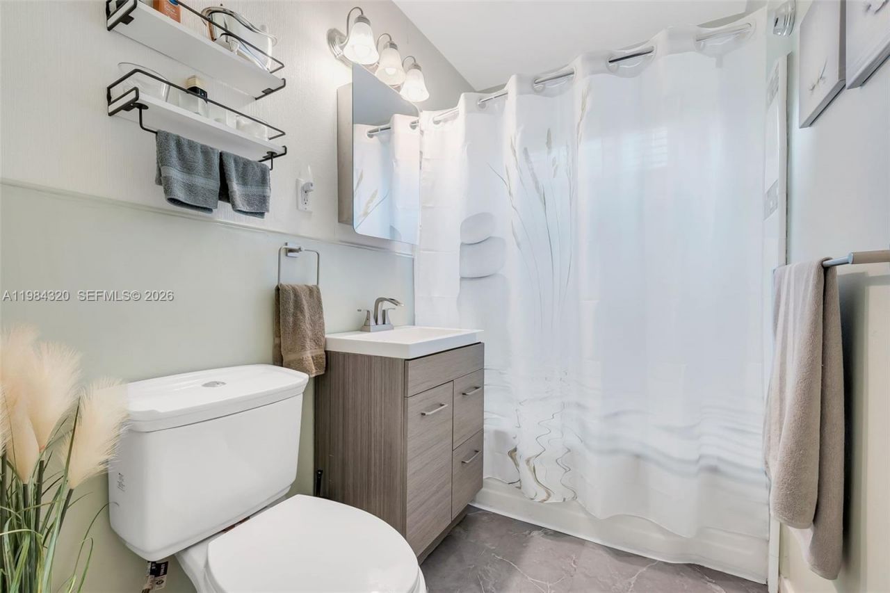 1224 NW 18th St, Fort Lauderdale, FL 33311 Photo