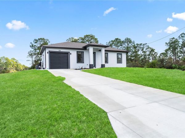 326 Louis ave, Lehigh Acres, FL 33936