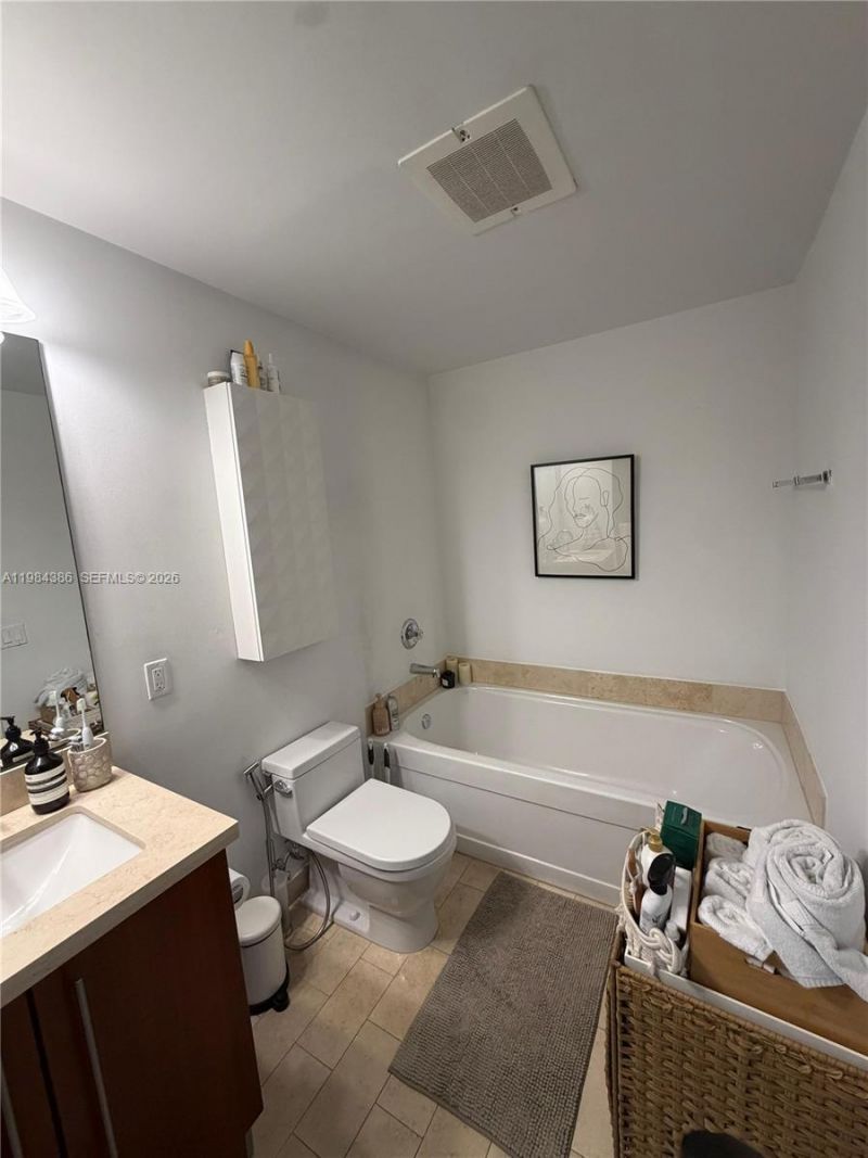1111 SW 1st Ave , Unit 1821-N, Miami, FL 33130 Photo