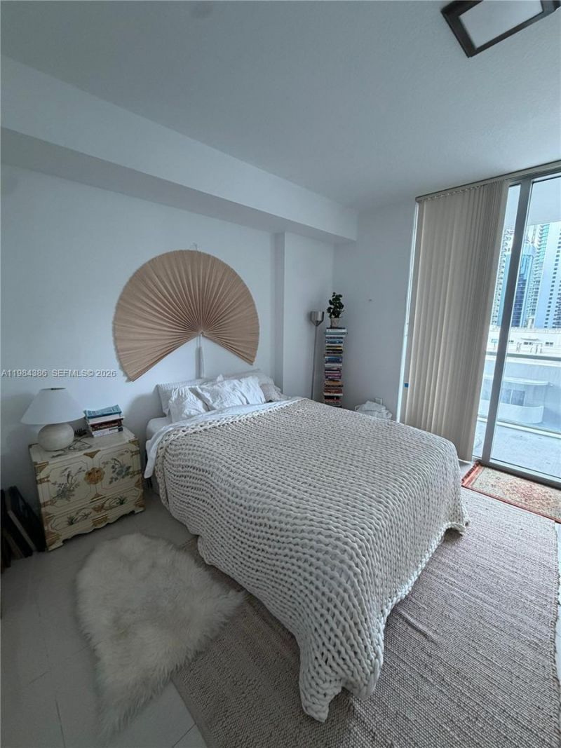 1111 SW 1st Ave , Unit 1821-N, Miami, FL 33130 Photo