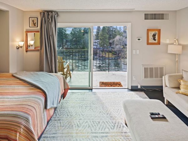 1565 NW Wall Street, Unit 315-316, Bend, OR 97703