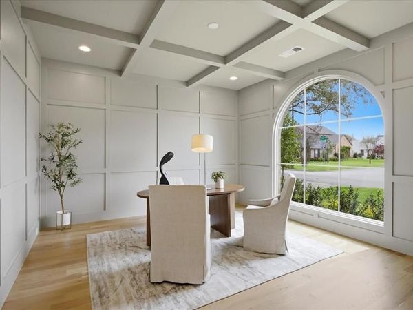 5043 Linnet Lane, Dallas, TX 75209