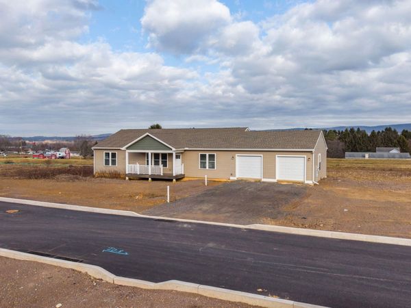 34 MIFFLIN Terrace, Nescopeck, PA 18635