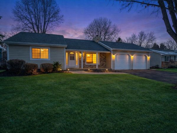 649 WILBUR Court , Gurnee, IL 60031