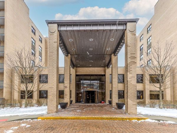 4545 W Touhy Avenue, Unit 116, Lincolnwood, IL 60712