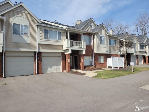 23034 Fairlane Boulevard, Woodhaven, MI 48183