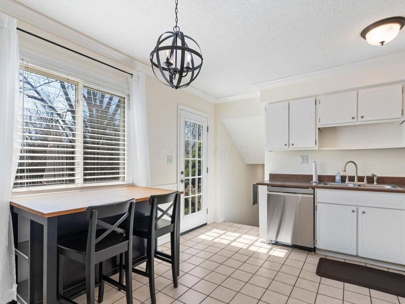 1751 Darrow Drive, Powell, OH 43065 Photo 12