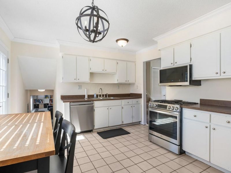 1751 Darrow Drive, Powell, OH 43065 Photo 8