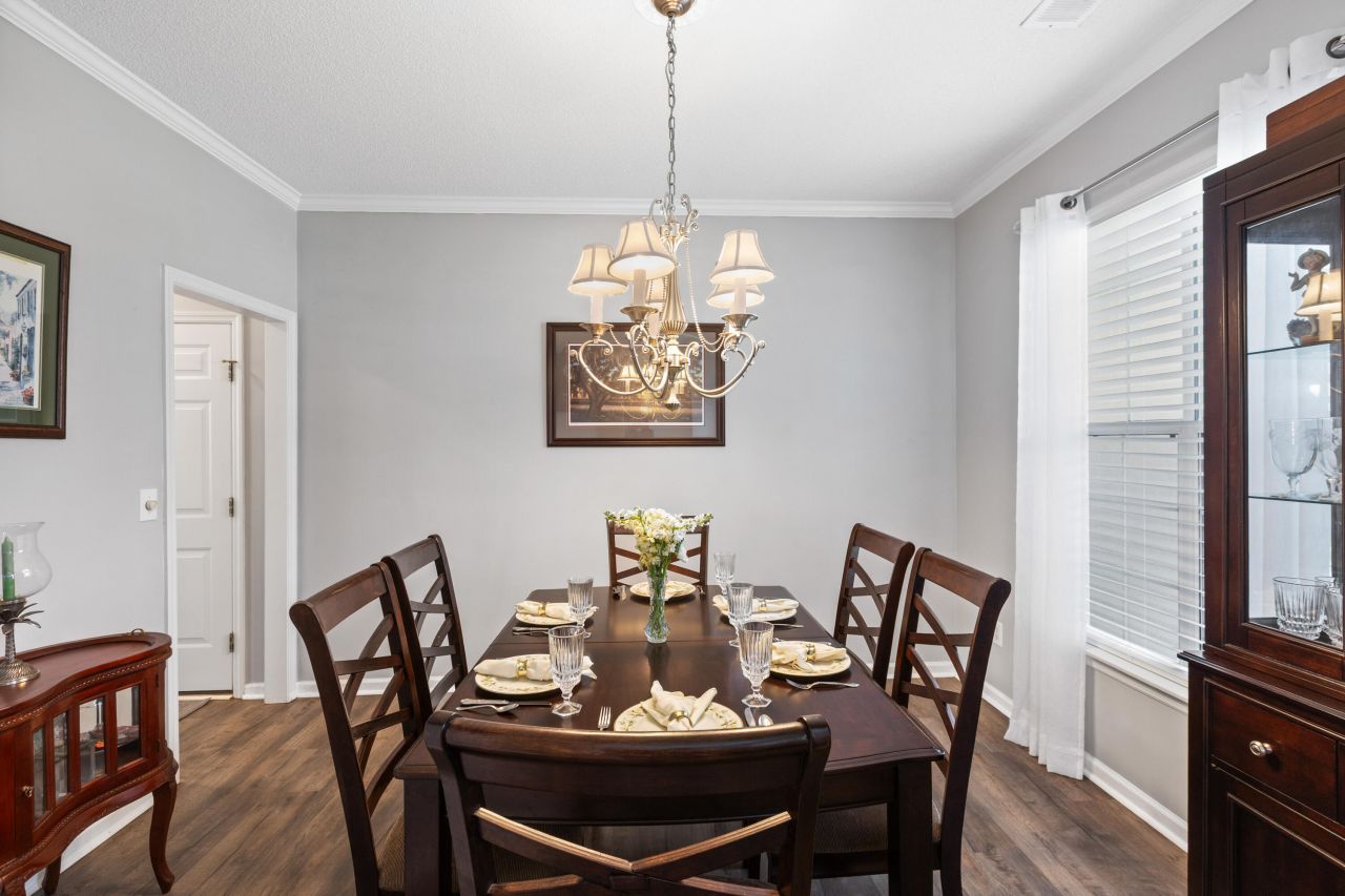 3500 Forest Glen Drive Photo 12