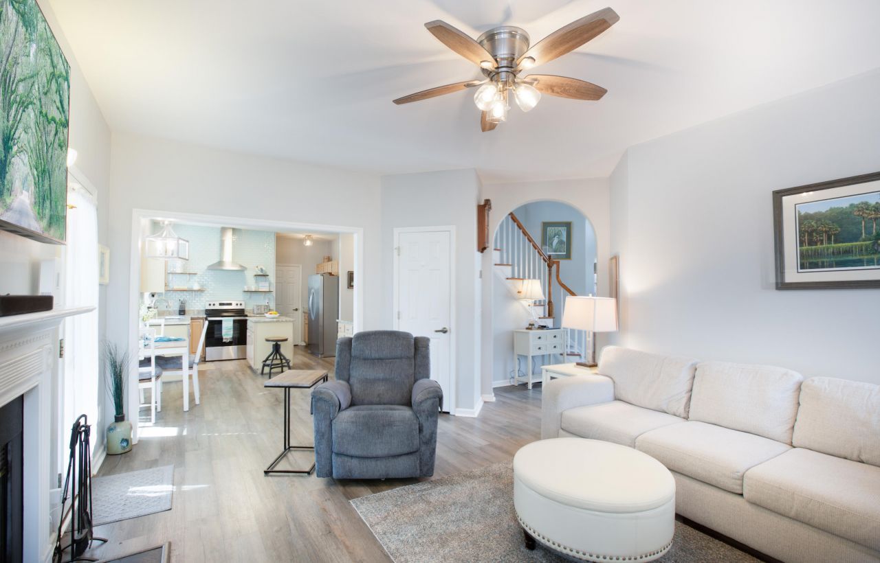 3500 Forest Glen Drive Photo 17