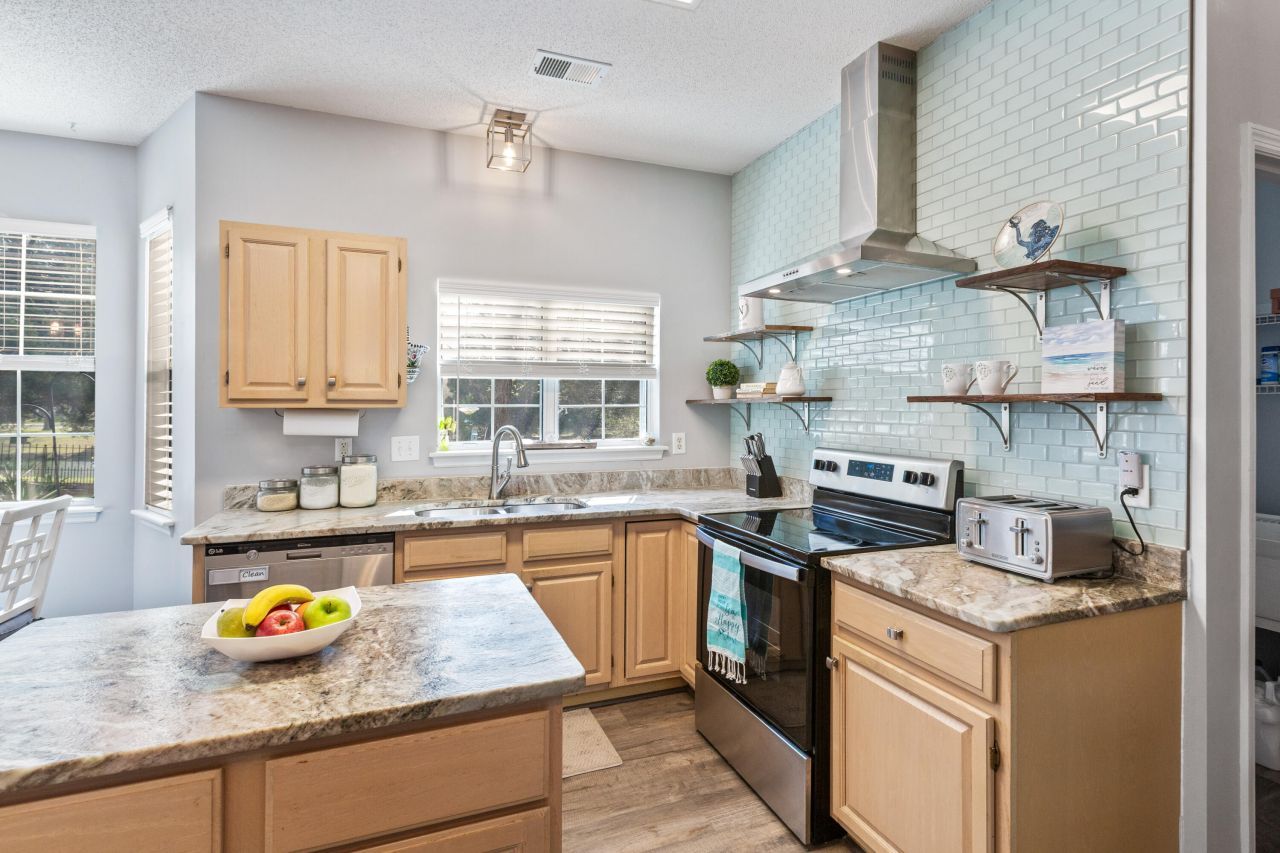 3500 Forest Glen Drive Photo 20