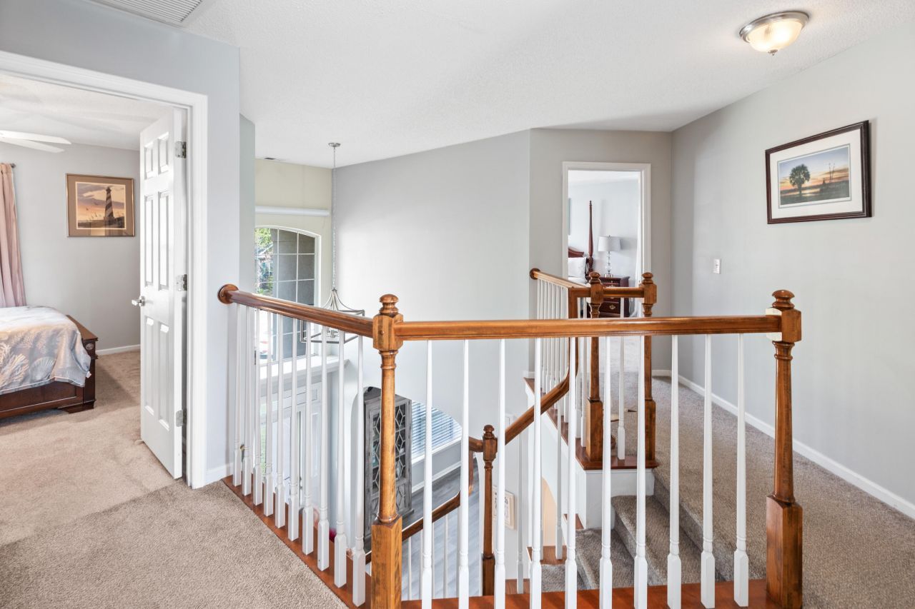 3500 Forest Glen Drive Photo 24