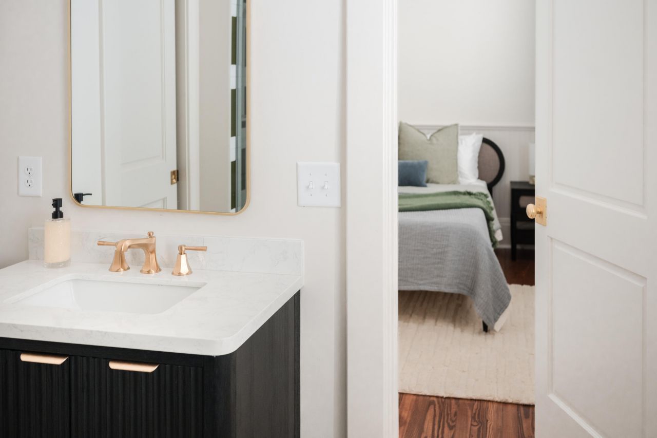 63 Montagu Street Photo 73