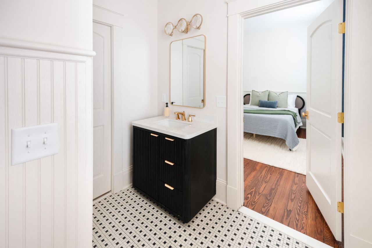 63 Montagu Street Photo 79